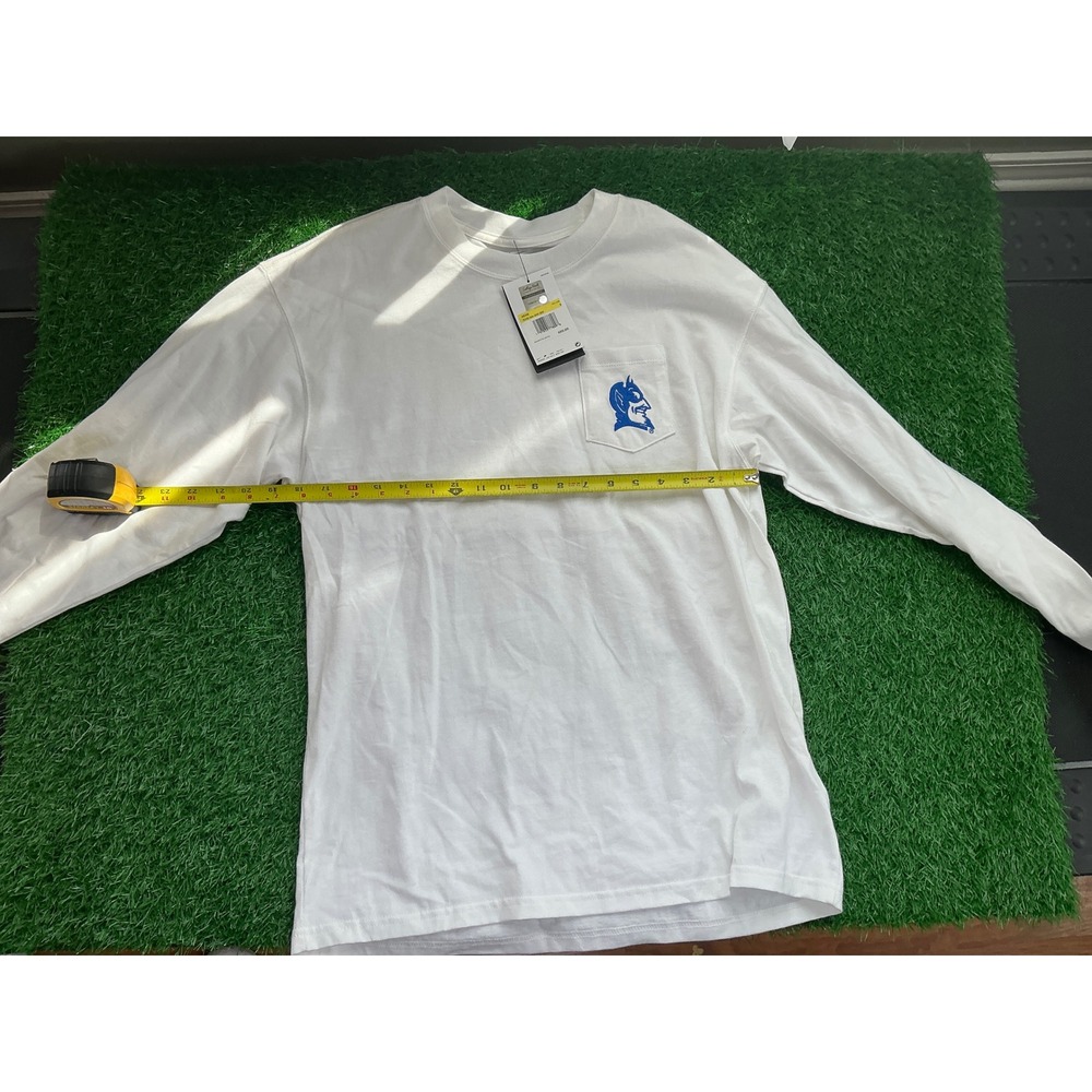 Nike Duke Blue Devils College Vault Long Sleeve Pocket T-Shirt Mens Small White